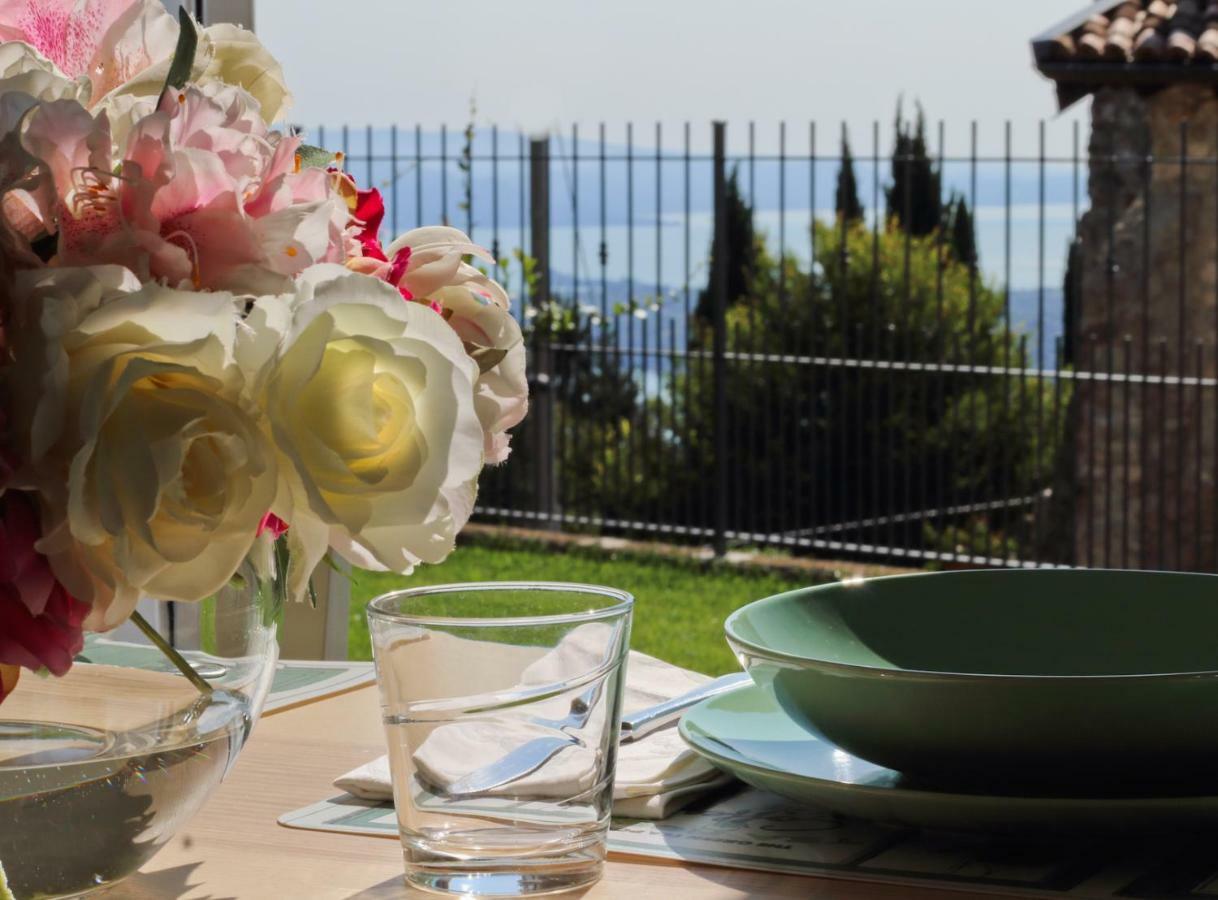 La Cornice Sul Garda - Your Home Villanuova sul clisi Exterior foto